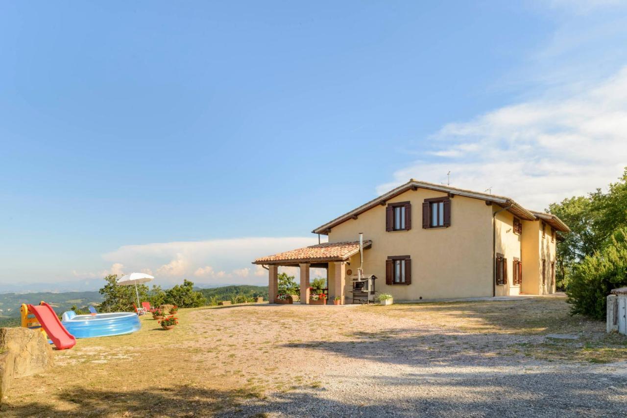 La Casa Di Claudia Villa Gubbio Exterior photo